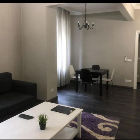 Doctors Garden Appartment Софія Екстер'єр фото